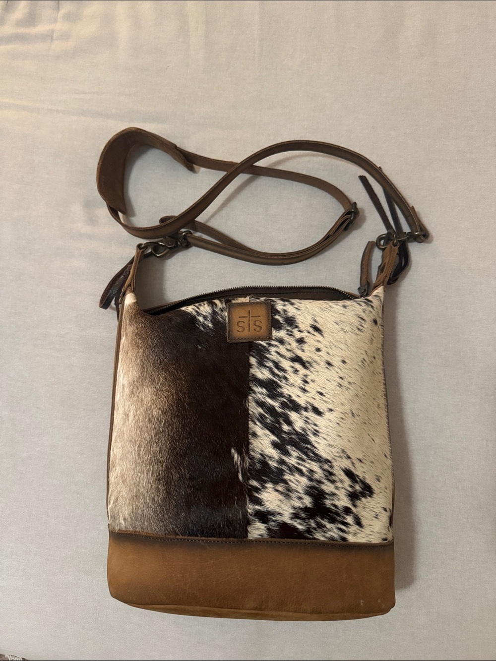 STS Ranchwear Brown and White Speckled Hair-On-Hide Crossbody